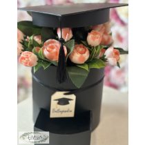 Ballagási  diploma sapka selyemvirág box fiókos fekete  