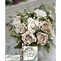 Vőlegèny kitűző hamvas bézs