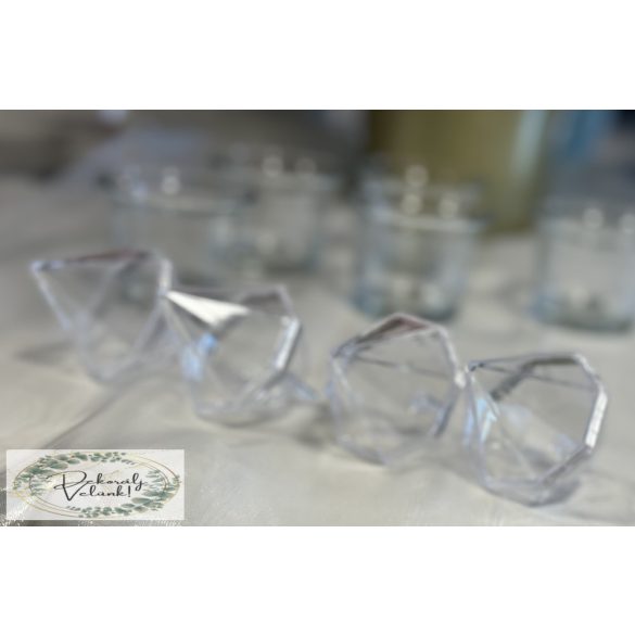 Bon bon tartó  poly átlátszó