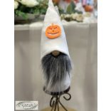 Manó figura LED-es fehér sapka tökkel  35 cm