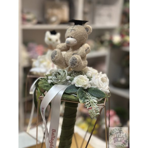 Ballagási csokor figurás drapp Teddy macis 