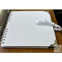   Vendégkönyv 20,5*20,5 cm fehér 30 lapos, masnival guest book