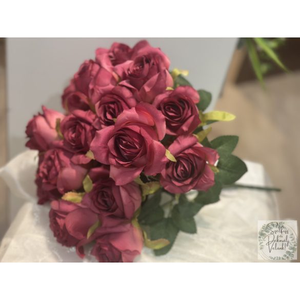 Rózsa csokor magenta  36 cm 11 szál mű