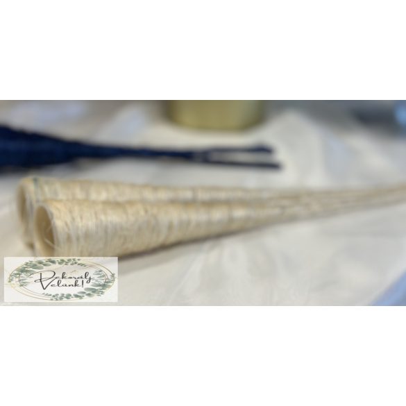 Csokortartó tölcsér 3*30 cm  sisal törtfehér