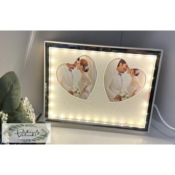 Képkeret 20*15 cm dupla LED szív alakú kivágás kifutó !