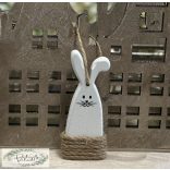 Nyuszi Nyúl figura fa 10*4,5 cm akasztós fehér natúr
